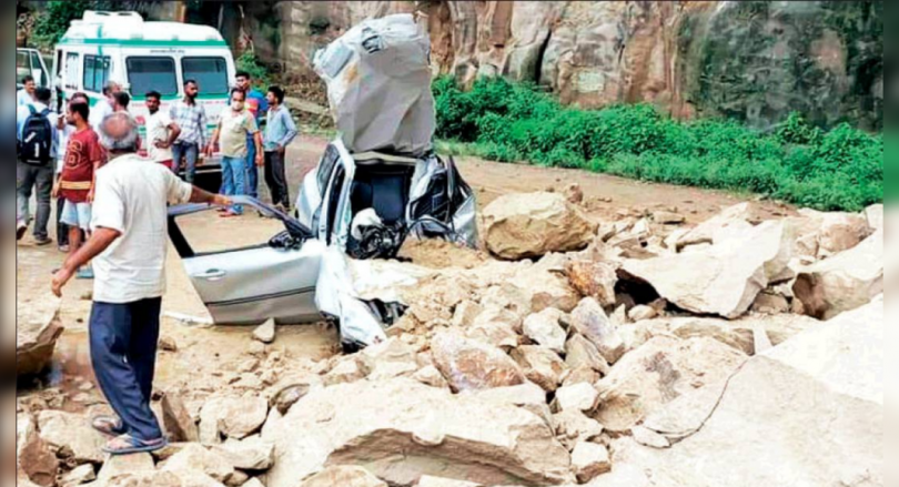 More landslides block roads in Lahaul, Rockfall destroys the car