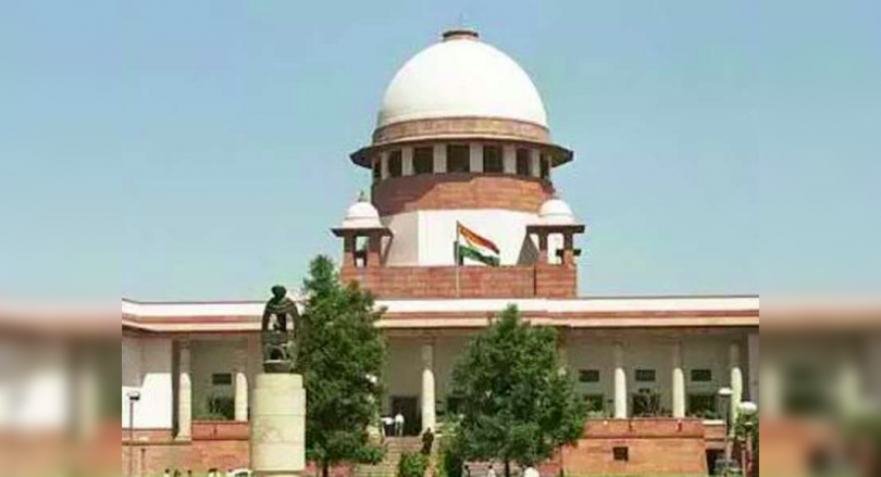 Man walks 200 km to the Supreme Court to prove that he has not repented