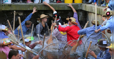 German court rules for women must be permitted in fishing rituals