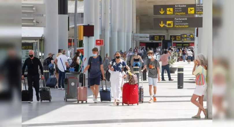 Who warned the third coronavirus wave in Europe