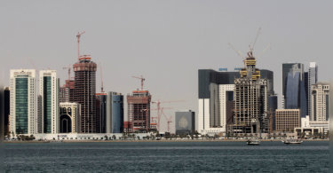 Emir Qatar approved the election law for the first legislative poll