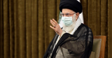 Iran Khamenei blames the 'coward' of the US to pause in nuclear talks