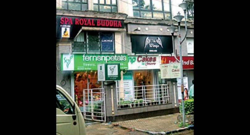 Kolkata: Hookah Bar, Cafe Raided, 10 Held