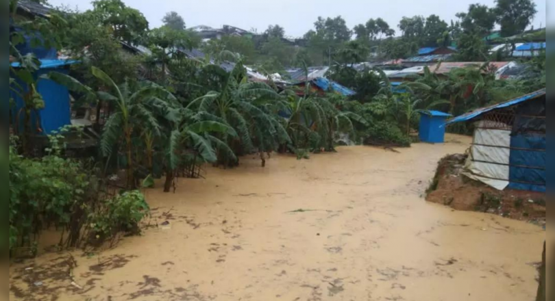 20 killed, 300,000 stranded in the Bangladesh region of flooding