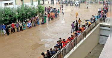 Gujarat: Biz owner looks for an extension of a vaccination deadline