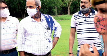 7 of the parents' associations were held to throw ink on Deo