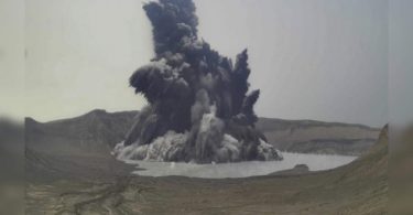 Volcano Philippines belched bow steam and ash