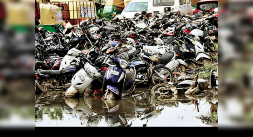 Ahmedabad: The vehicle was confiscated by the police in Slush