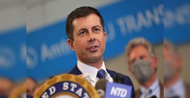 Pete Buttigiegi became a transportation grant with eyes to the climate