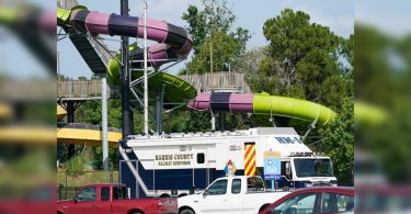 US: Dozens are treated after leaking chemistry at Texas Water Park
