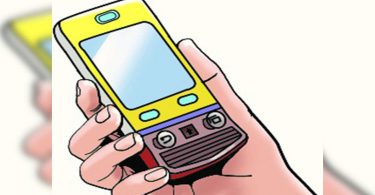 The Jorhat Aasu unit gives 20 smartphones to poor students