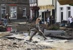 Merkel to visit the flood zone as Tolls Tolls West Europe 180