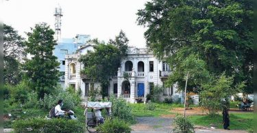 The main land acquisition puts VMC in a narrow place