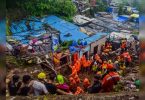 Rain Fury kills 33 in Mumbai, Air Mud, Rail, Traffic Road