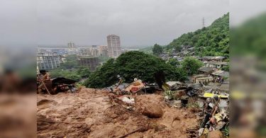 5 killed after being trapped under Mudslide