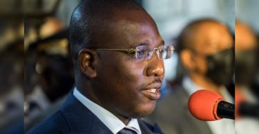 Prime Minister while Haiti to retreat