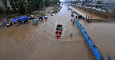 Rain of Chaos: another season is here