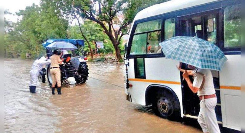 They were prepared: 1,200 police made Gurugram move with a rain plan