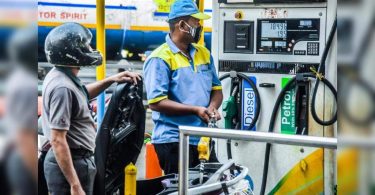 Gasoline touches Rs 110 per liter in Parbhani