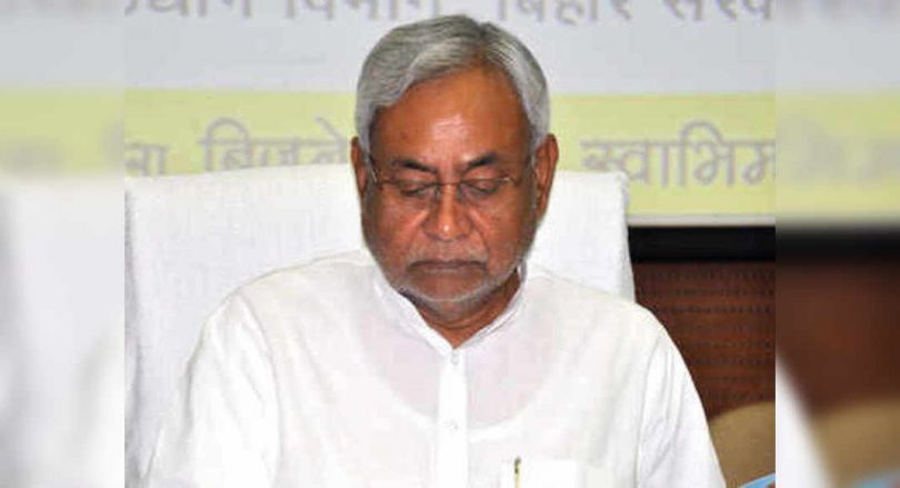 Look at people's complaints: Nitish Kumar
