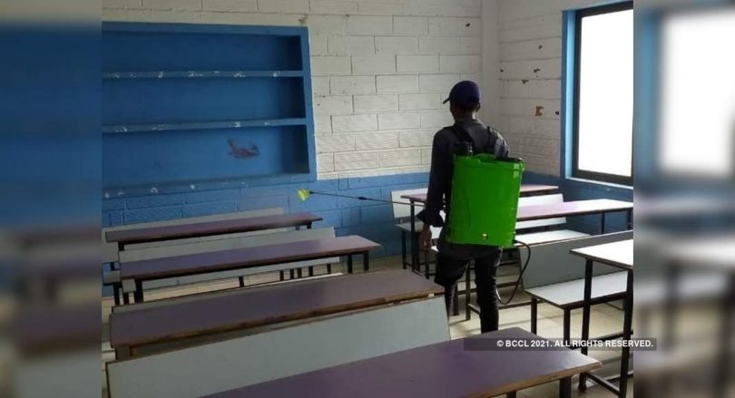 Although the state government that allows schools to be reopened, gurgaon schools remain closed when parents are alert to send children