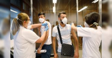 80 percent of new Covid-19 cases in Spain among people who are not vaccinated: Minister of Health