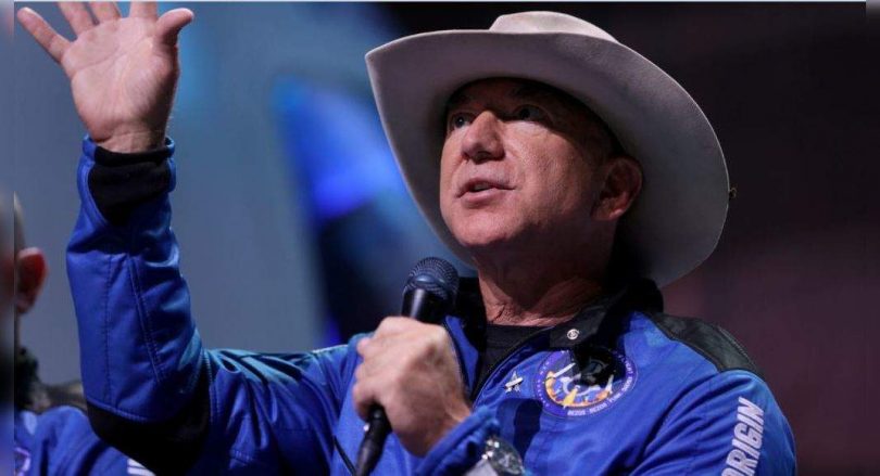 Jeff Bezos Thank you and Amazon Employees to help him pay for a space travel