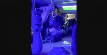 Horror as a flood soaking the Chinese subway at rush hour