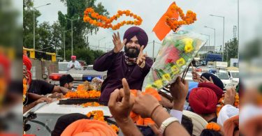Amarinder vs Sidhu Row May Snowball becomes a bigger storm