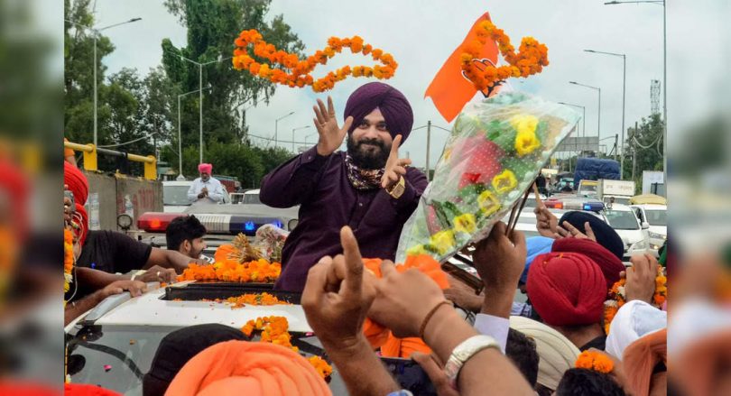 Amarinder vs Sidhu Row May Snowball becomes a bigger storm