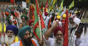 Protesting the leaders of farmers said they were suspicious of the government lurking them