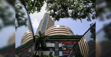 Sensex closes 639 points higher as banking, shining metal stocks