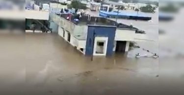 HYD: SOS Crying in Nirmal When Local Residents Jammed