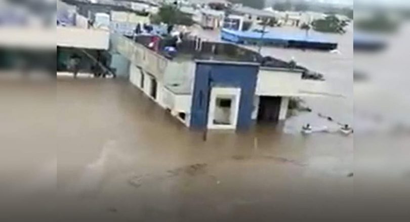 HYD: SOS Crying in Nirmal When Local Residents Jammed