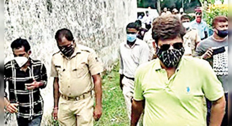 The crime branch will help the police gajapati to investigate the death of forest officers