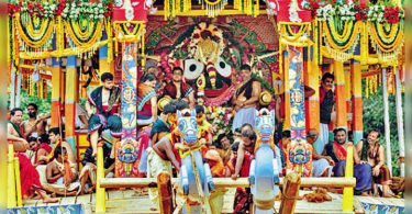 The god of Puri waits into the residence after the trips back calm down