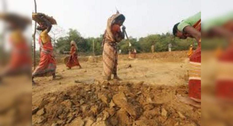 MGNREGA: UP received the highest fund from the center at 2020-21