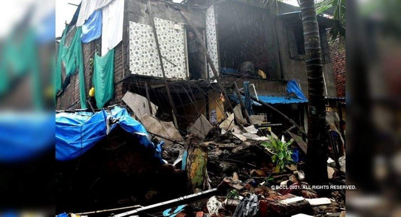 Navi Mumbai: House balcony collapsed