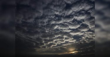 Hitchour hits Train Traffic in Kasara Ghat