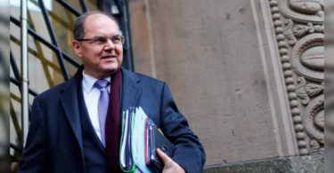 Russia, China failed at the United Nations in an effort to turn off the bosnia peace envoy