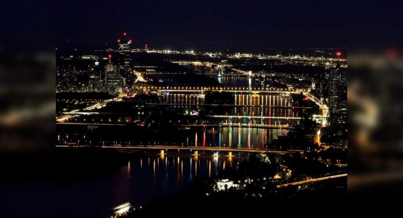 In Vienna, wearing a mask is still mandatory