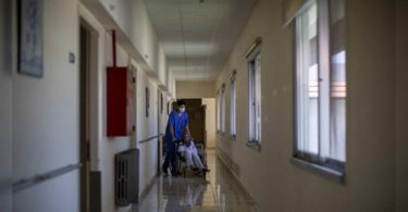 Lebanese Hospital warns a power outage threatening 'disaster'