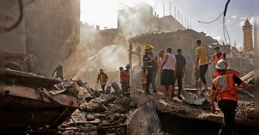 Gaza City Blast kills 1, injuring 10, Shakes Crowded Area