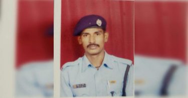 Firefighters who are not in charge of jumping to the lake to save humans who try to end life