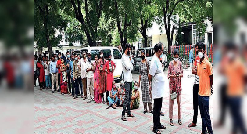 Record 5 lakh given a shot in GUJ on Thursday