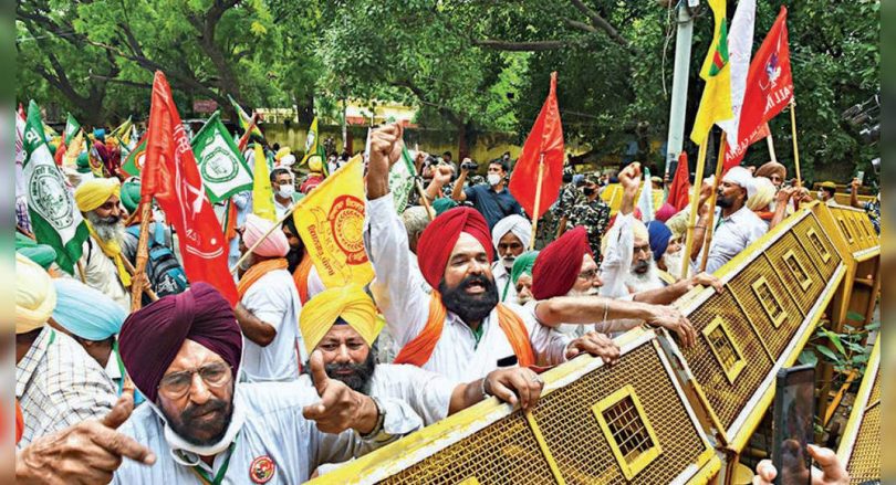 Kisan Sansad in Jantar Mantar: Cacure Farming Law