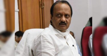 Flood: Ajit Pawar talks with Rajnath Singh