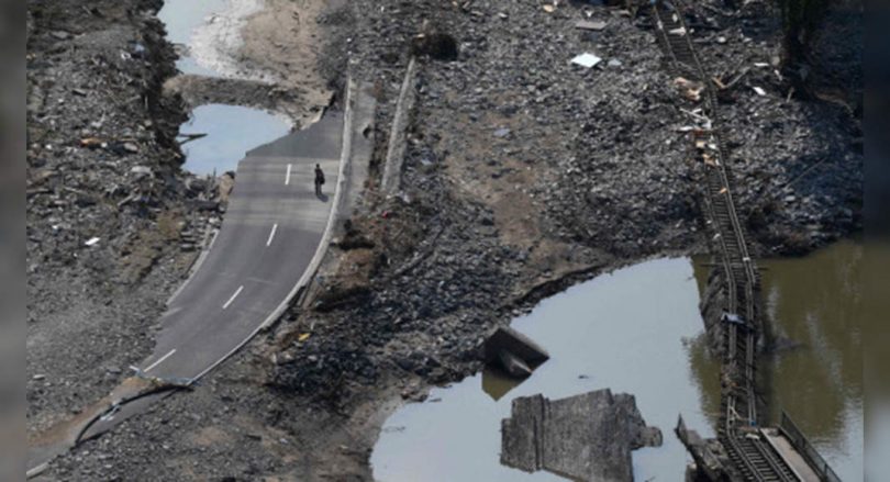 After the flood, Germany fought to clean the trash can