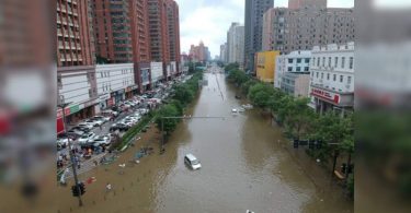 The death toll in Central China was up to 56, losses rose to $ 10 billion