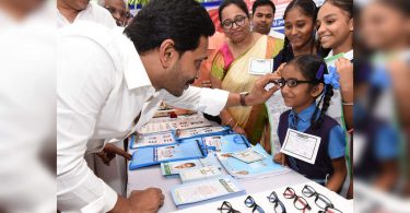 What school, including in the 'Nadu-Nadu' scheme, to open on August 16